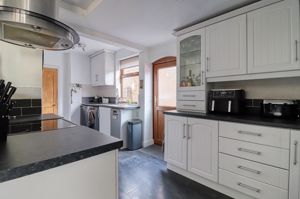 Kitchen- click for photo gallery